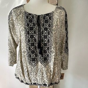 Ivy Jane Embroidered Blouse